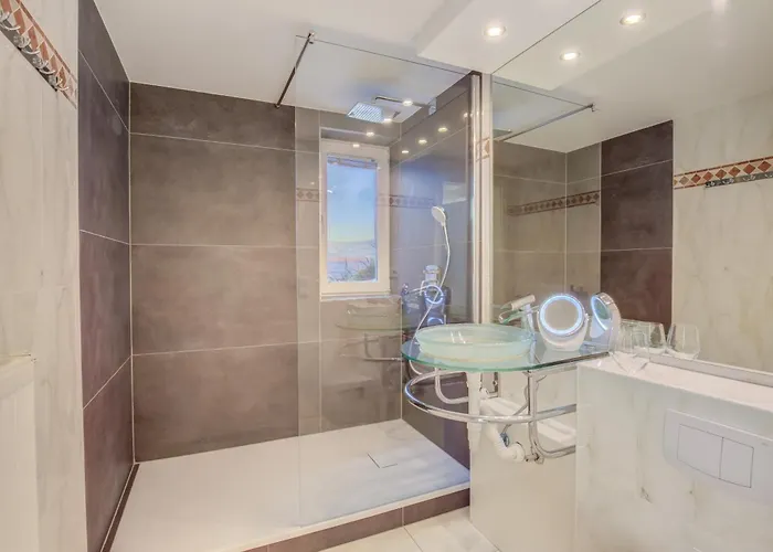 アパート Abaluga 3a